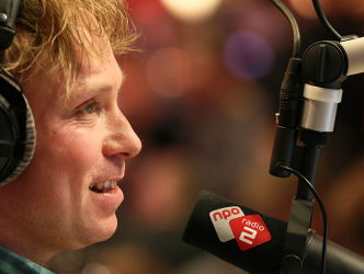 Matijn heeft zijn nieuwe cadeautjes aan!!