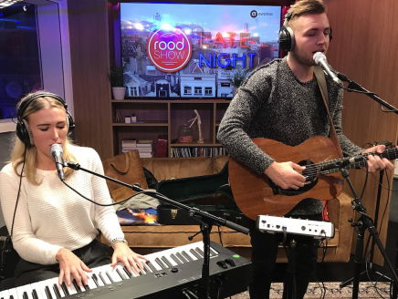 Suzan & Freek - Daddy Lessons live @ Roodshow Late Night