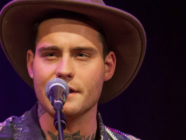 NPO Radio 2 TopSong: Douwe Bob - 'Consider'