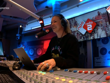 Joshua van Chef'Special vraagt de 1000e plaat aan!