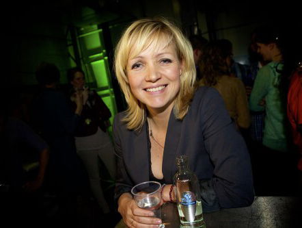 Angela de Jong kijkt Boer Zoekt Vrouw