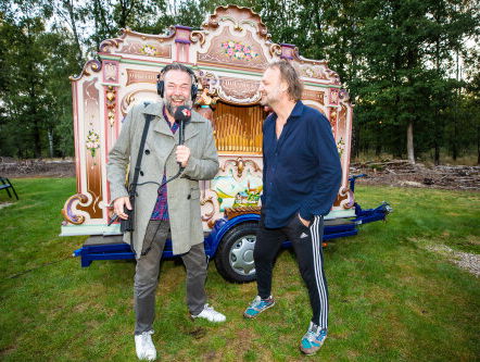 Poging om Rob wakker te maken met een draaiorgel mislukt