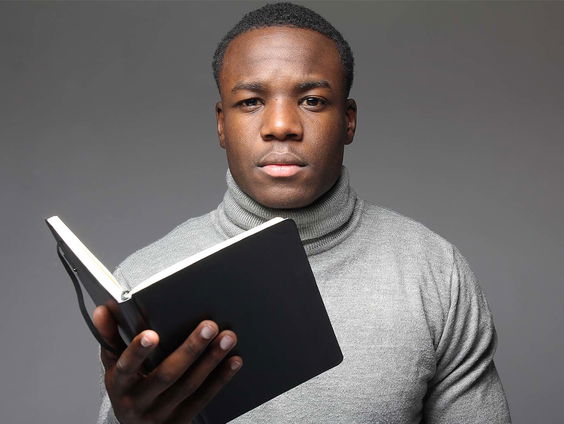 Amsterdamse stadsdichter Gershwin Bonevacia over de liefde