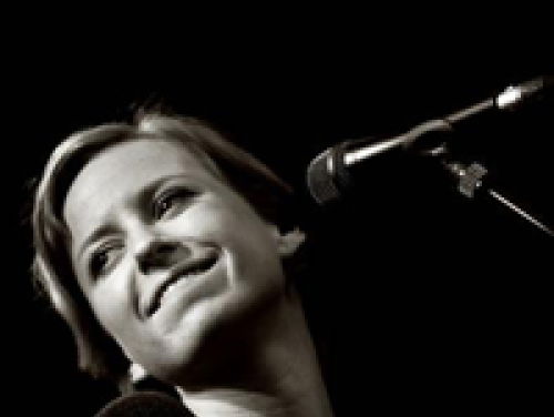 Stephanie Struijk geeft Tekstuele Voorlichting bij 'Dichterbij'