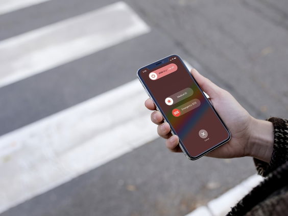 Hoe stel je noodcontacten in op je telefoon?