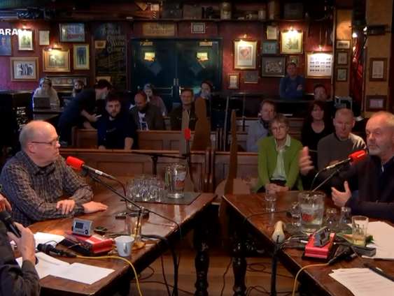 Treinfanaten en programmamakers Bob van der Houven en Gerben van Ommen mijmeren over 25 jaar Rail Away