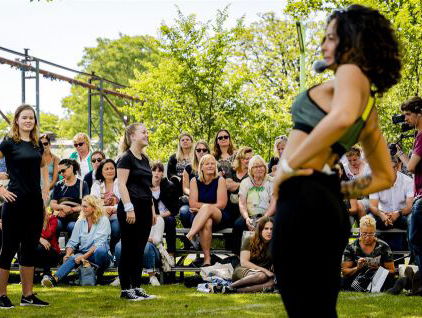 Fajah Lourens is side-kick