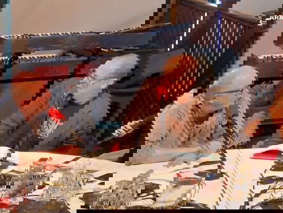 Pieter Bouwman en Erik van Muiswinkel en hun meedogenloze visie op het menselijk gezwoeg