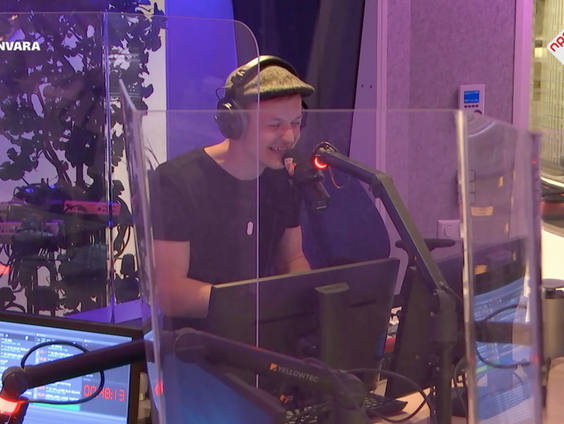 Daniel Kist- Let maar niet op mij (Live @ Giel)