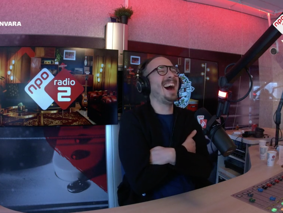 Gwenda is verliefd op een collega, maar zij ook op hem?