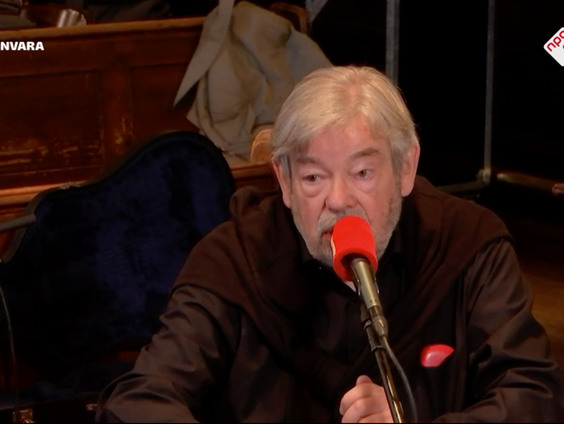 Maarten van Rossem neemt je mee op een historische wandeling door Utrecht