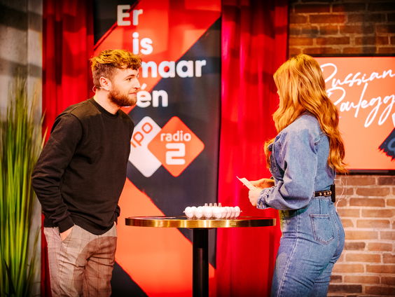 Russian Roulegg: Ruud gaat weer de fout in