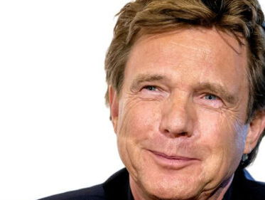 John de Mol eigenaar van SBS