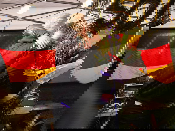 500X Zet 'm op : Rutger - Tranen bij Rutger als zijn vriend Michel het woord neemt