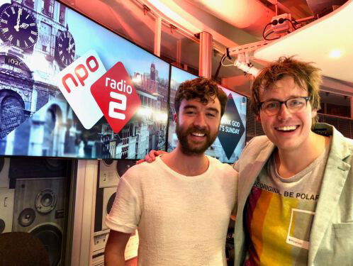 Henks nieuwe goede voornemen. Dominee Baarmans helpt!