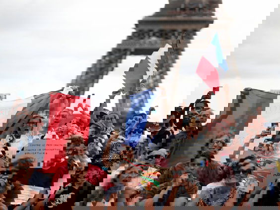 Nieuws uit Frankrijk: aantal besmettingen loopt op én er is onrust onder zorgpersoneel