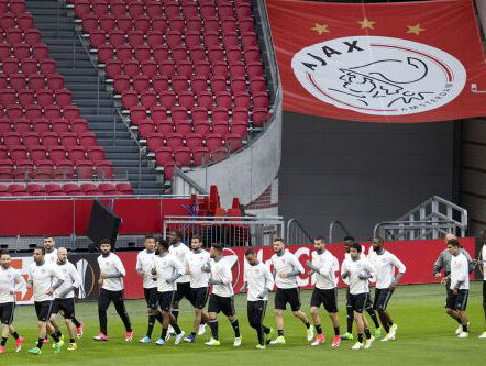 Ajax speelt halve finale EL