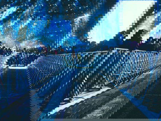 Astrid won backstage tour bij het Songfestival: "Was fantastisch!"