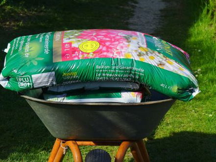 Volgens Rob de tuinman kun je gewoon al in de tuin beginnen. Kun je er langer van genieten!