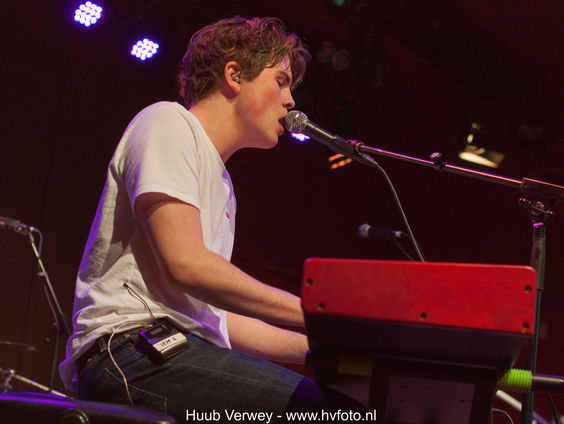 Nederlandse singer-songwriter Remme in de top 10 van Tsjechië!