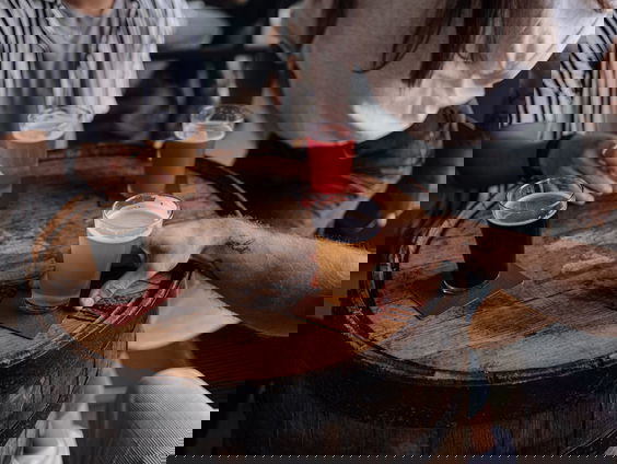 Hoeveel bier moet jij drinken op de horeca te redden?