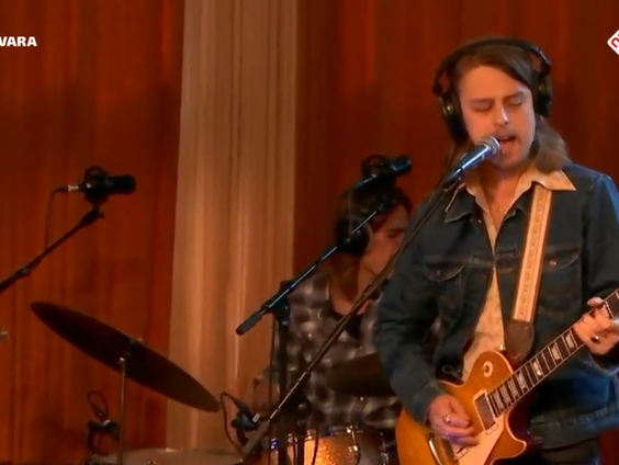 DeWolff - Live Like You