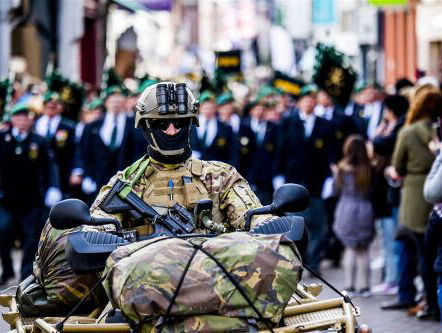 RTL Nieuws: Korps commando loopt gevaar