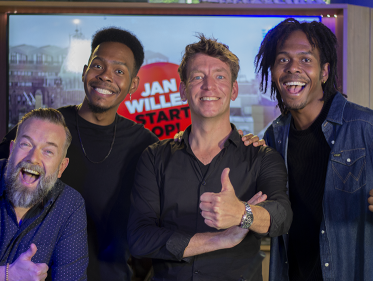 Jeangu Macrooy in de studio