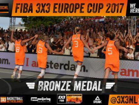 3x3 basketbalvrouwen hebben brons