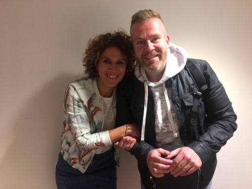 Ed Struijlaart zingt tricks up my sleeve live!