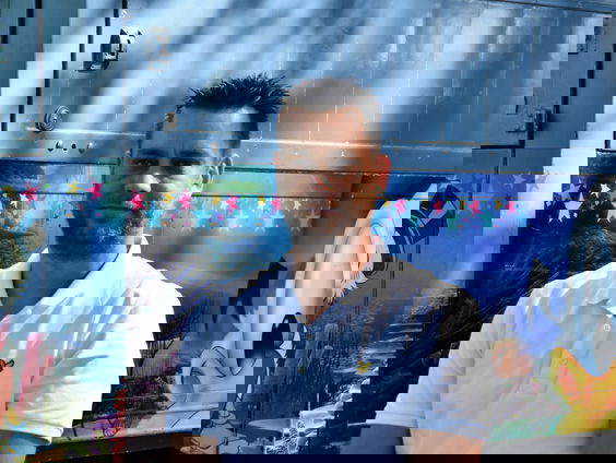 De ballengooikraam van kermisexploitant Freek Terpstra staan nog steeds stil