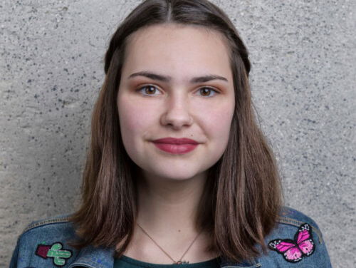 14-jarige Isis Bloemsma is jongste kandidaat gemeenteraadslid van Nederland