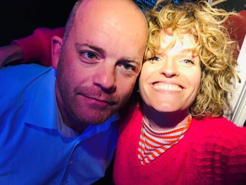 Angela de Jong te gast