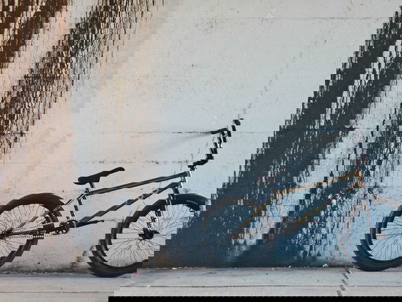 BMX-talent Anita is 52 en ligt in de kreukels!