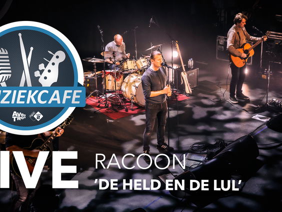 Racoon - 'De Held En De Lul' live bij Muziekcafé