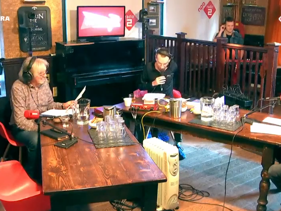 Cabaret: Henk de Gier over het nieuwe naaktbeleid van Instagram