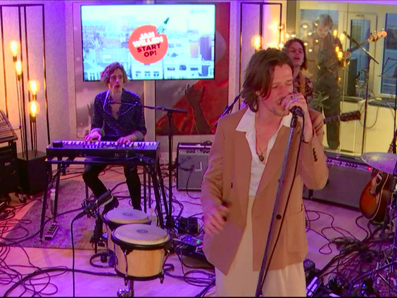 Son Mieux met TopSong '1992' live in Jan-Willem Start Op