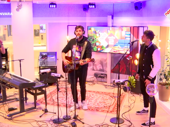 Jamai en Nick en Simon- Landslide (Live @ Giel)