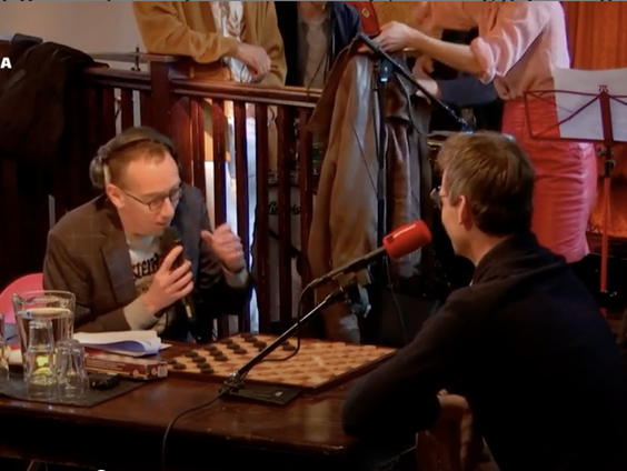 Roel Boomstra, tweevoudig wereldkampioen dammen, wacht nog altijd op zijn WK-match