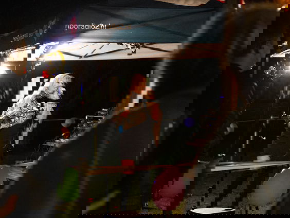 500X Zet 'm op : Rutger - Natasja Poels verrast Rutger met 'Atemlos Durch Die Nacht' op de parkeerplaats