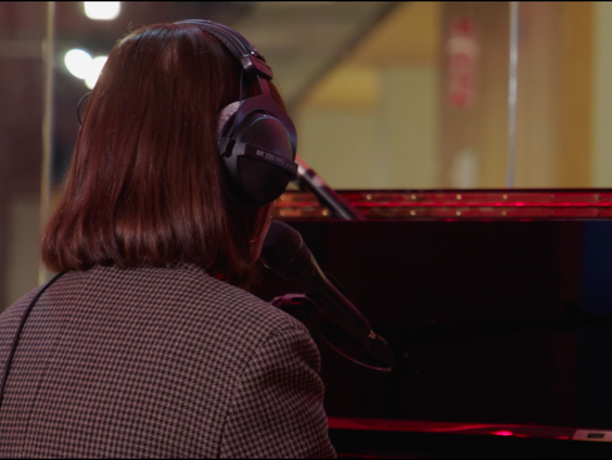 Laura Jansen is terug van weggeweest met 'The Island'