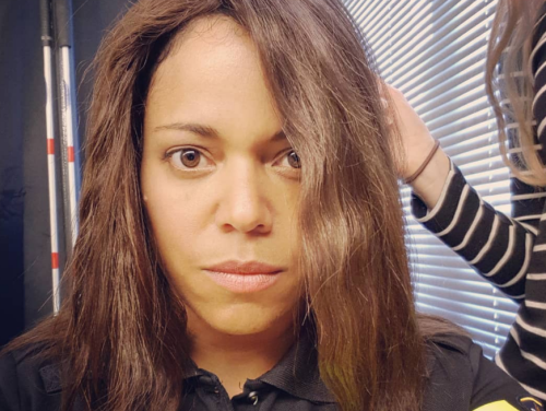 Jaike Belfor raakt Shay met haar idee over de liefde