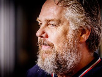 Thomas Acda begint actie voor mensen die niet makkelijk boodschappen kunnen doen