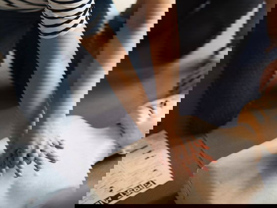 Mani redde een man door mond-op-mondbeademing, maar dat had grote gevolgen voor hemzelf