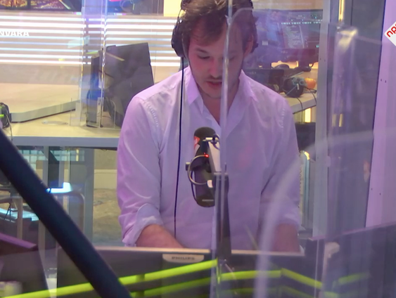 Ramon chatrer- Geen Italië (Live @ Giel)