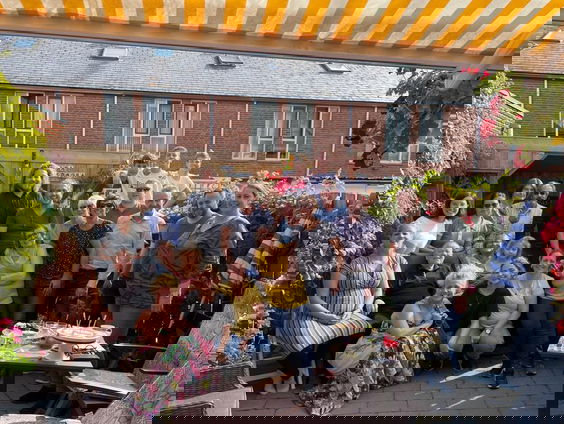 Wauw wat was dit mooi! Elly werd volledig in het zonnetje gezet!