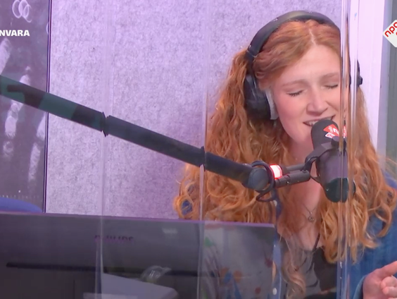 Marieke Dollekamp - Stars in may (Live @ Giel)