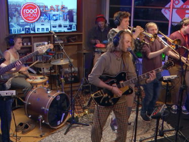 Bare Jams - Ebbs & Flows live @ Roodshow Late Night