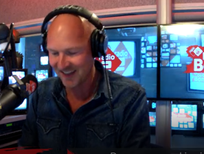 Milou is single en wil een plaat aanvragen voor alle singles in ons land