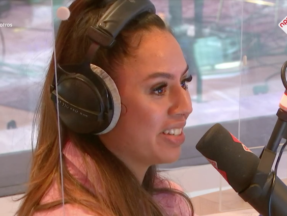 Tabitha te gast bij Muziekcafé en vertelt over haar persoonlijke aflevering bij Beste Zangers